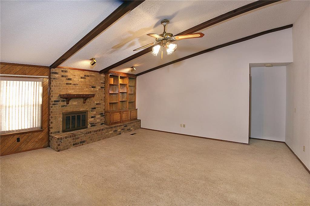 324 E Platt Dr, Yukon, OK 73099 photo 3