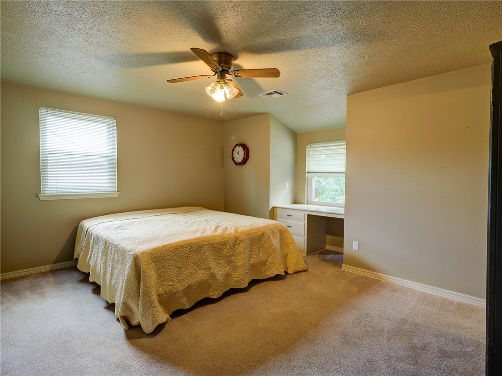 3432 Baird Dr, Edmond, OK 73013 photo 17