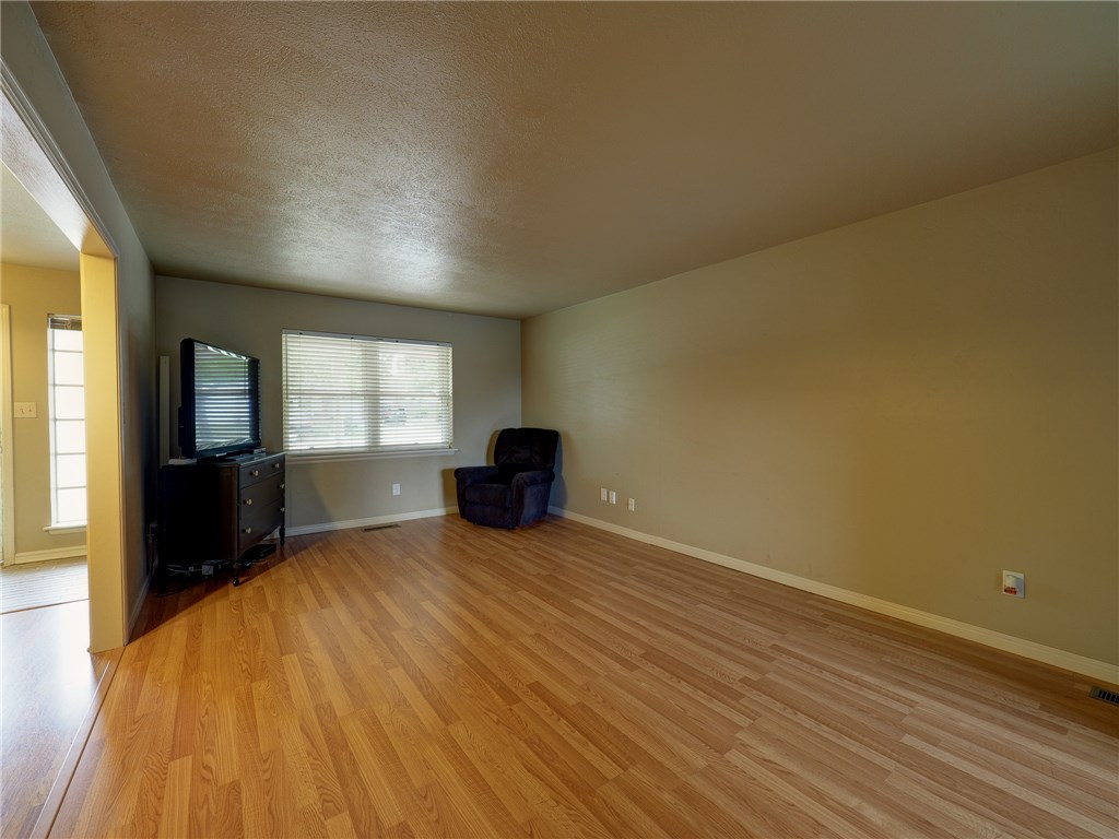 3432 Baird Dr, Edmond, OK 73013 photo 10
