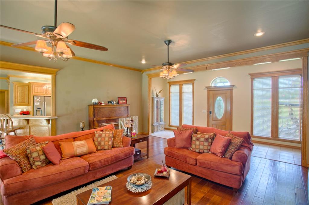 801 S Arena Rd, Mcloud, OK 74851 photo 5