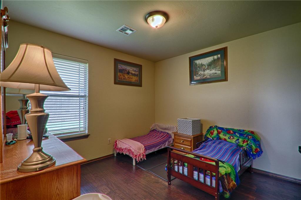 10 Southpointe Ave, Tuttle, OK 73089 photo 21