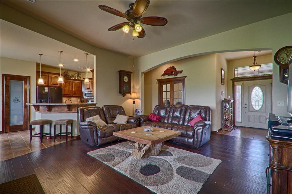 10 Southpointe Ave, Tuttle, OK 73089 photo 8