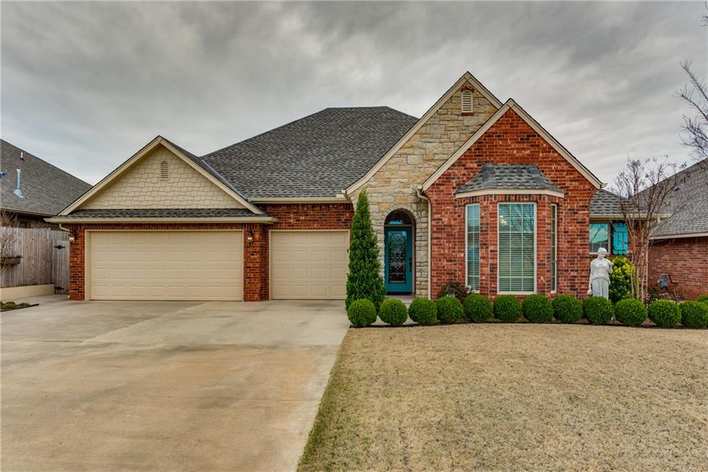 3208 SE 33rd, Moore, OK 73165 photo 1