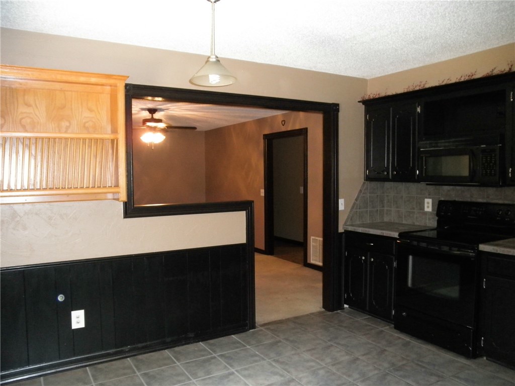 420 Echo Ln, Harrah, OK 73045 photo 12