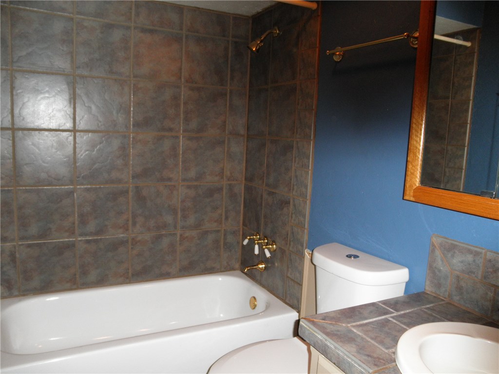 420 Echo Ln, Harrah, OK 73045 photo 23