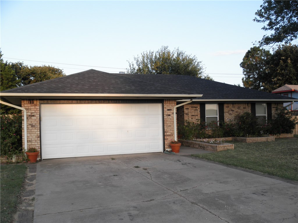 420 Echo Ln, Harrah, OK 73045 photo 3