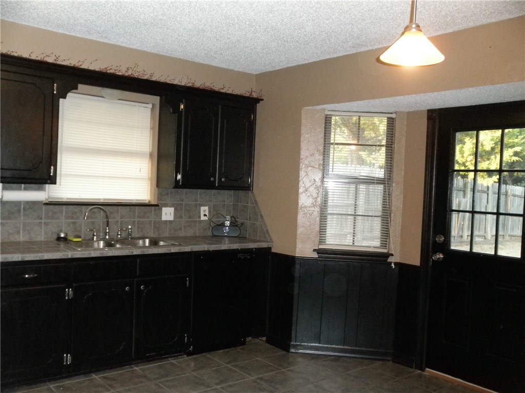 420 Echo Ln, Harrah, OK 73045 photo 13