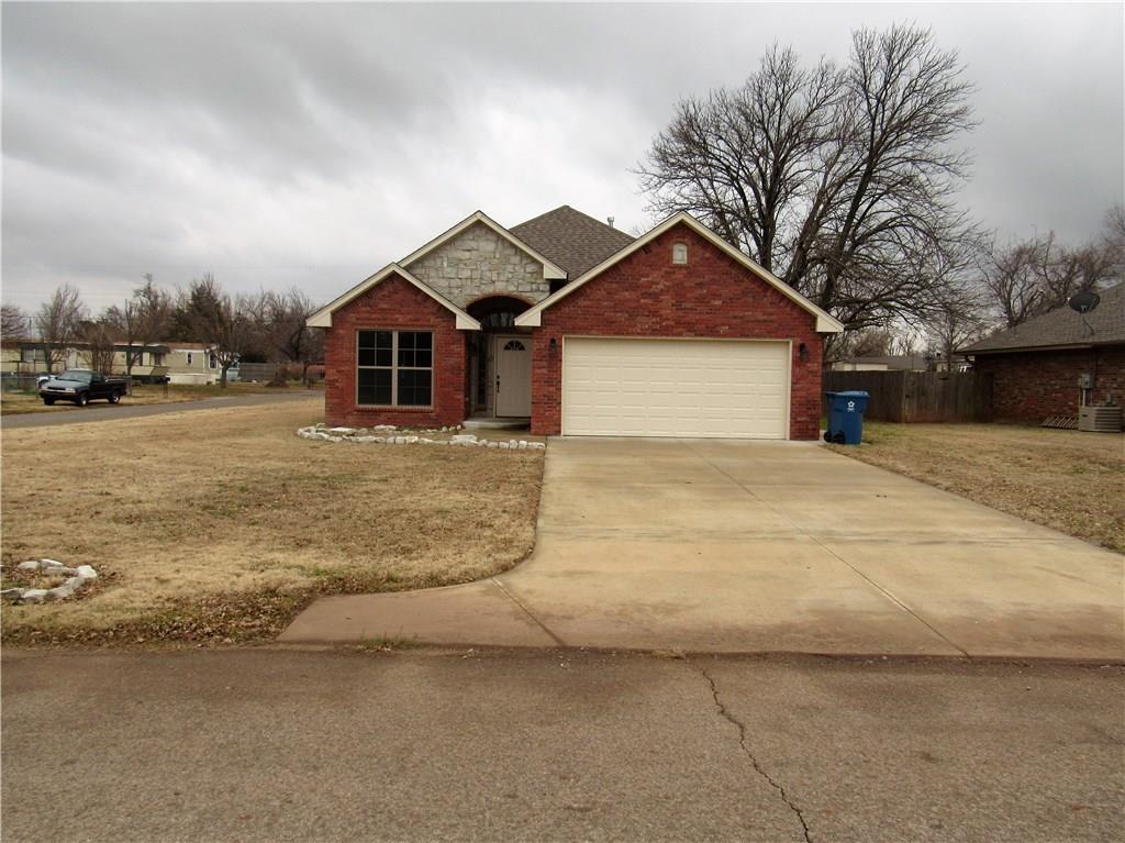 102 W Elm, Tuttle, OK 73089 photo 1