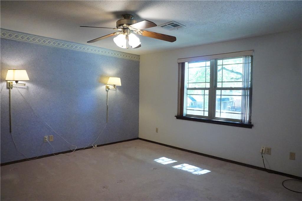 1323 Spruce Dr, Norman, OK 73072 photo 9