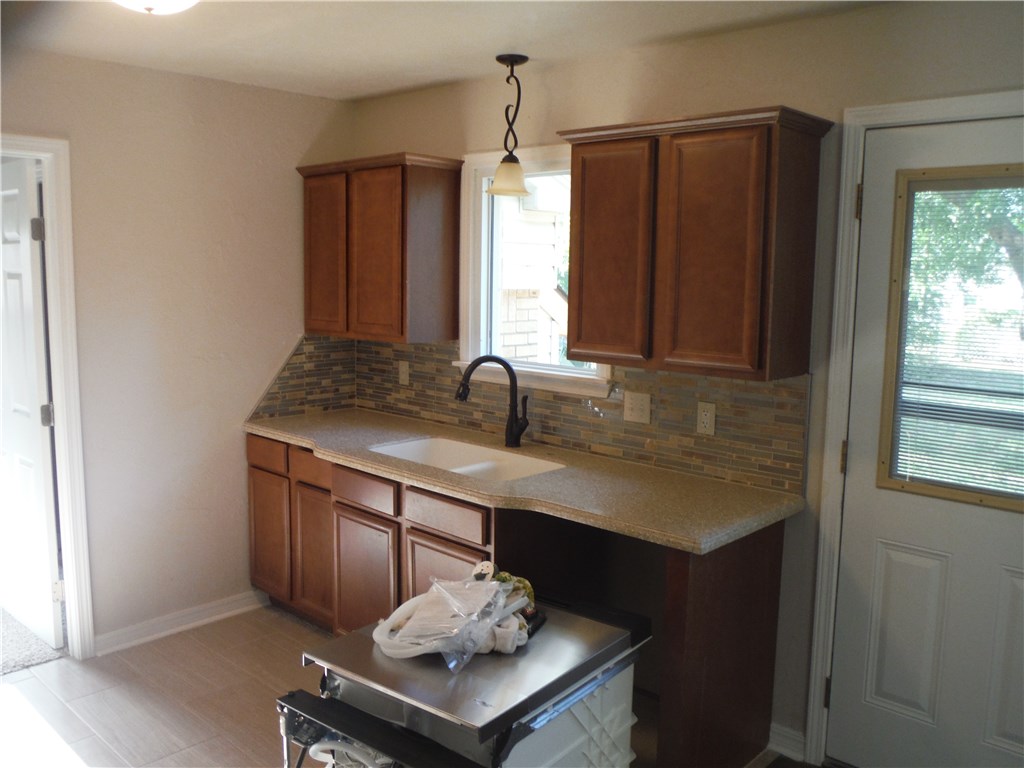 7115 NW 45th, Bethany, OK 73008 photo 12