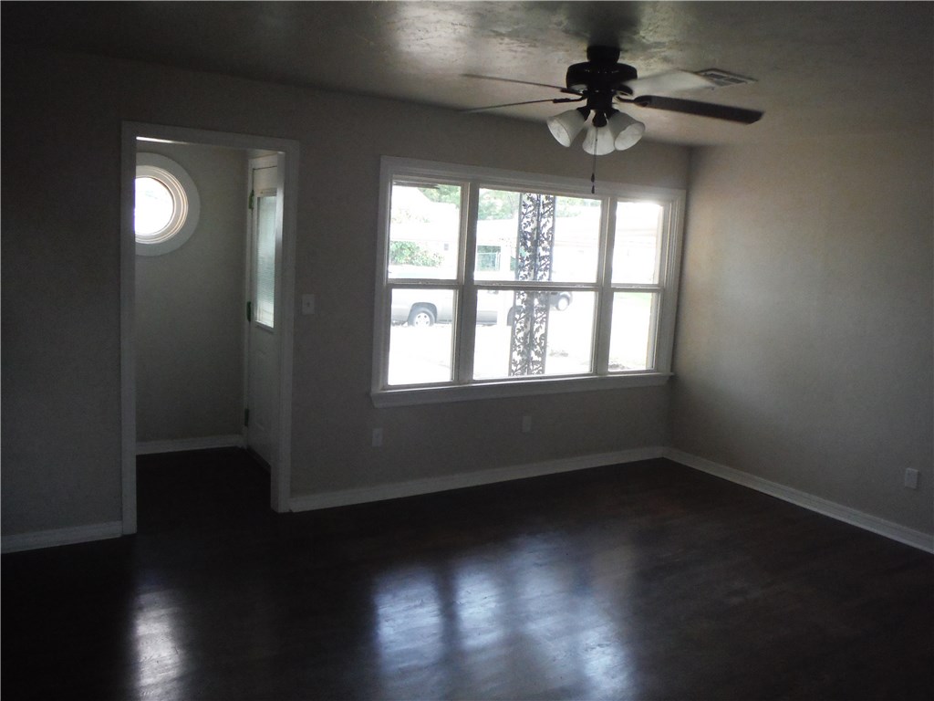 7115 NW 45th, Bethany, OK 73008 photo 3