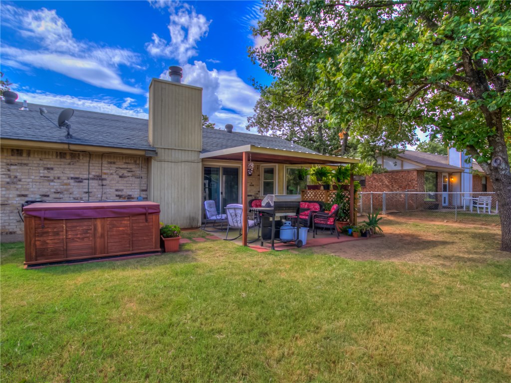 508 Echo Ln, Harrah, OK 73045 photo 18