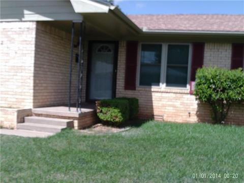 213 Williams, Altus, OK 73521 photo 4