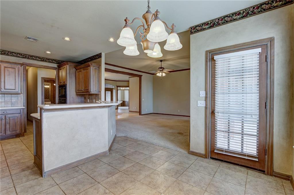 1716 Apache Trl, Edmond, OK 73003 photo 13
