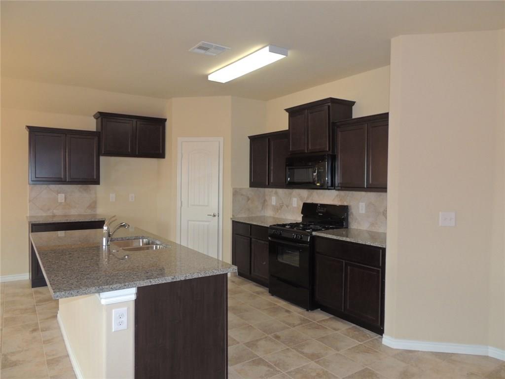 2421 Dora, Yukon, OK 73099 photo 4