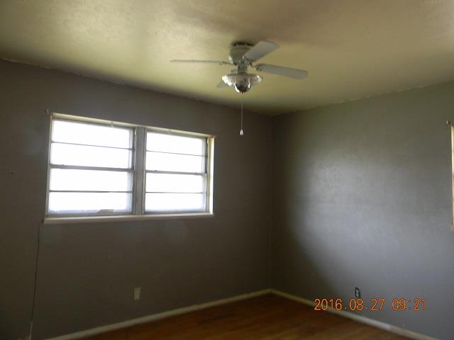 106 Suwanee, Burns Flat, OK 73624 photo 12