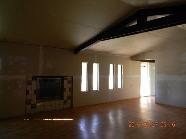 106 Suwanee, Burns Flat, OK 73624 photo 5