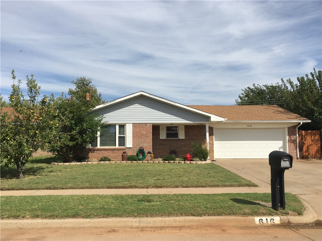 616 Windsor, Altus, OK 73521 photo 1