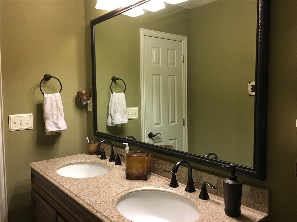 616 Windsor, Altus, OK 73521 photo 23