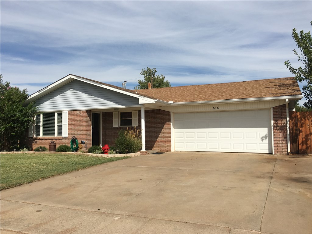616 Windsor, Altus, OK 73521 photo 32