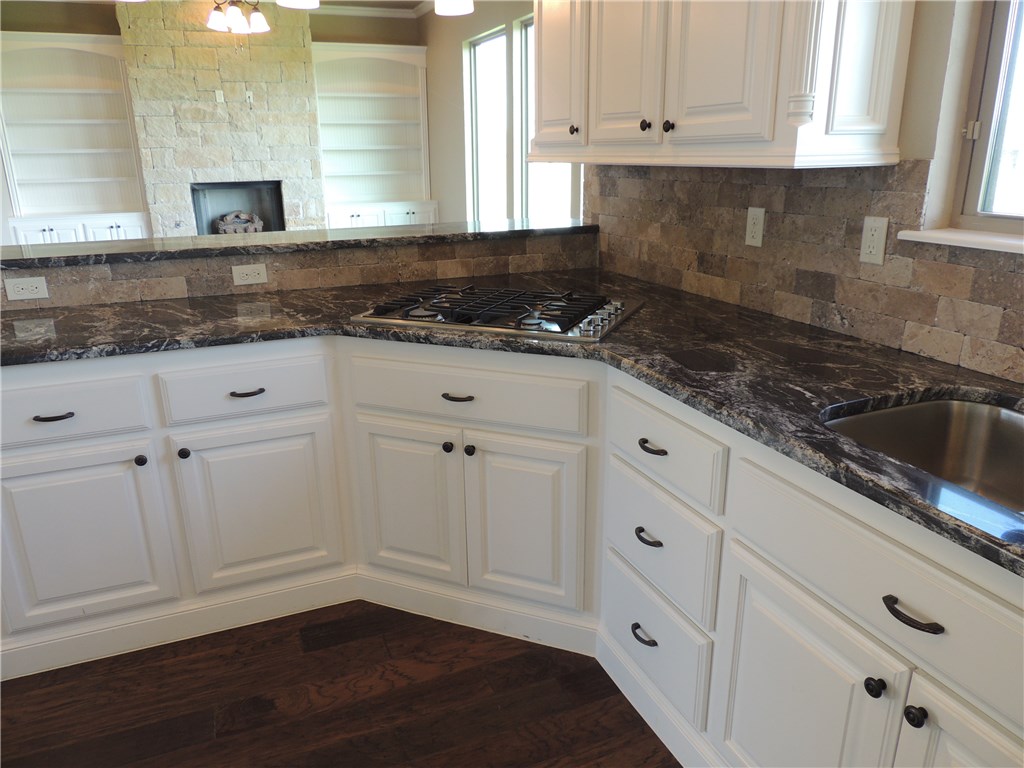 11208 Eagle Ct, Yukon, OK 73099 photo 8