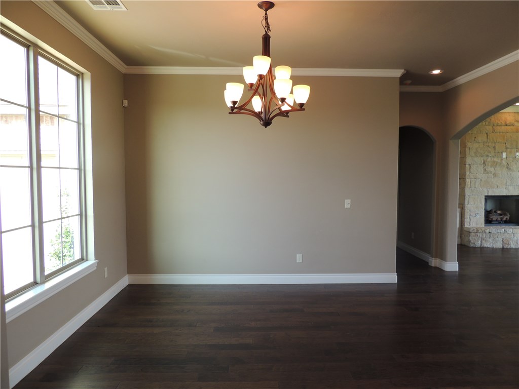 11208 Eagle Ct, Yukon, OK 73099 photo 4