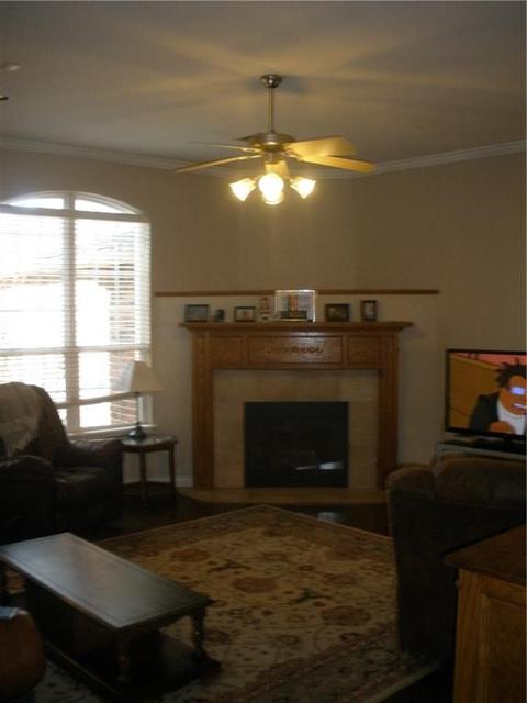 1712 Dorothy, Moore, OK 73170 photo 3