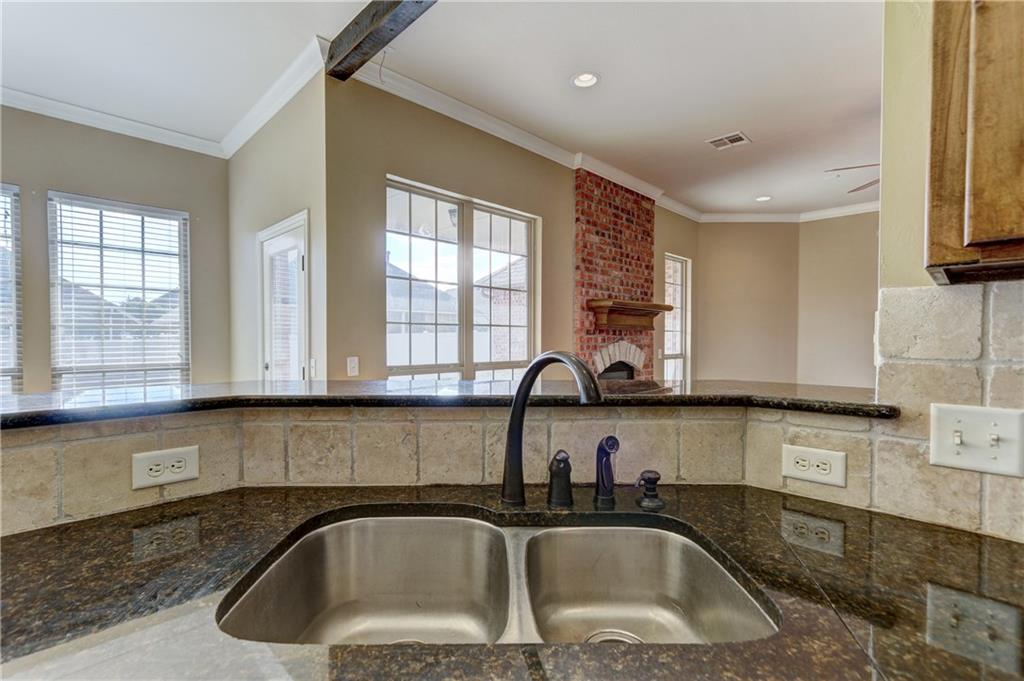 16612 Moorgate Ln, Edmond, OK 73012 photo 17