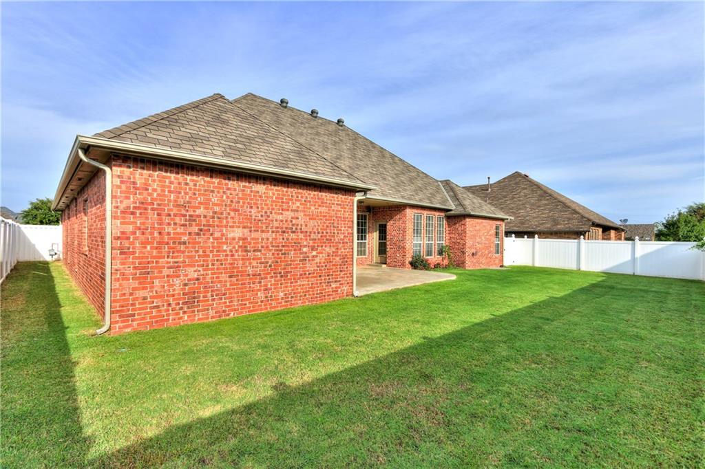 16612 Moorgate Ln, Edmond, OK 73012 photo 34