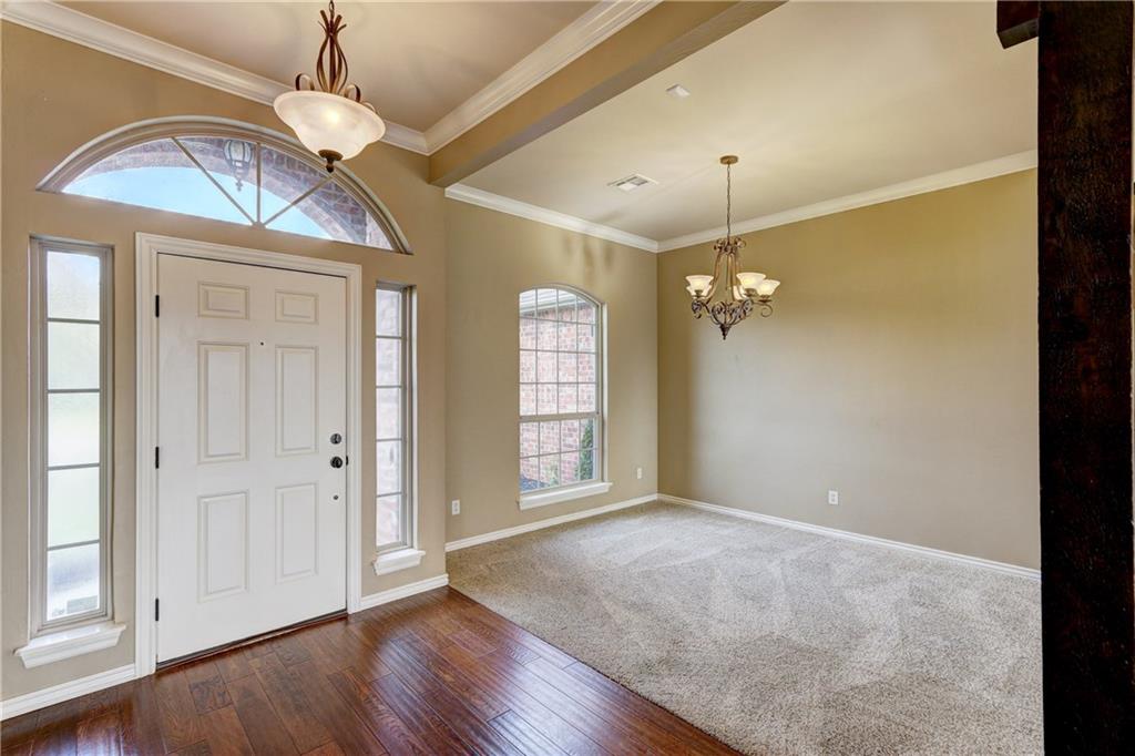 16612 Moorgate Ln, Edmond, OK 73012 photo 4