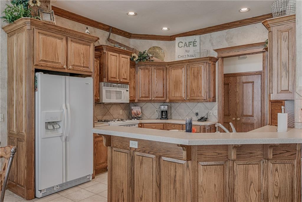 2201 Oak Dr, Moore, OK 73170 photo 15