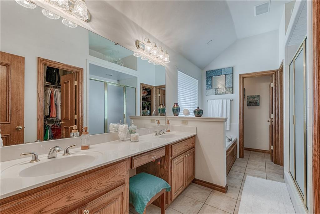 2201 Oak Dr, Moore, OK 73170 photo 19