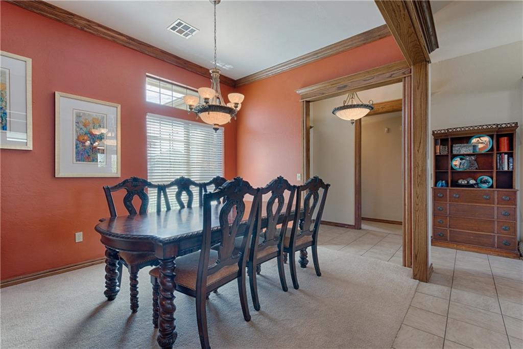 2201 Oak Dr, Moore, OK 73170 photo 6