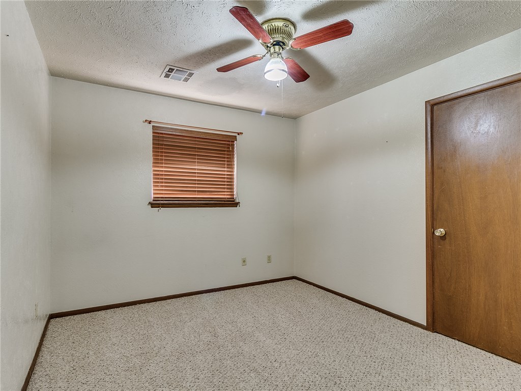 Undisclosed, Bethany, OK 73008 photo 9
