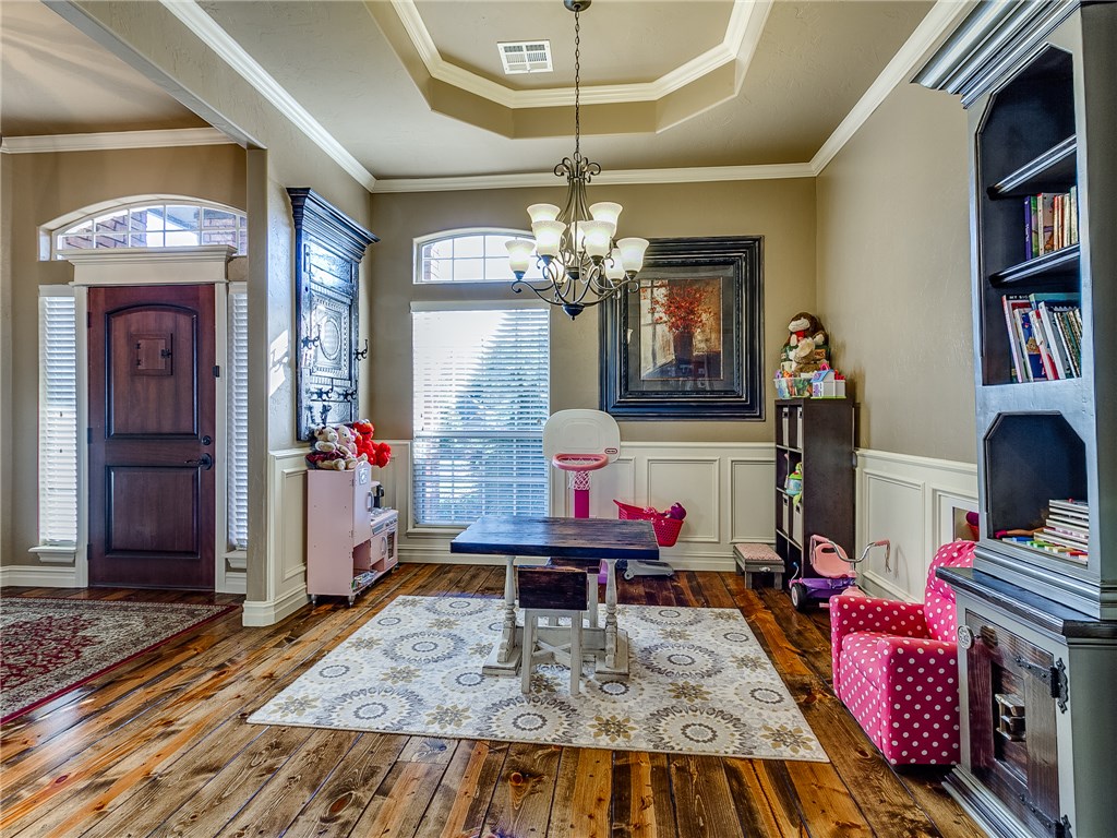 4601 Mackenzie Dr, Moore, OK 73160 photo 6
