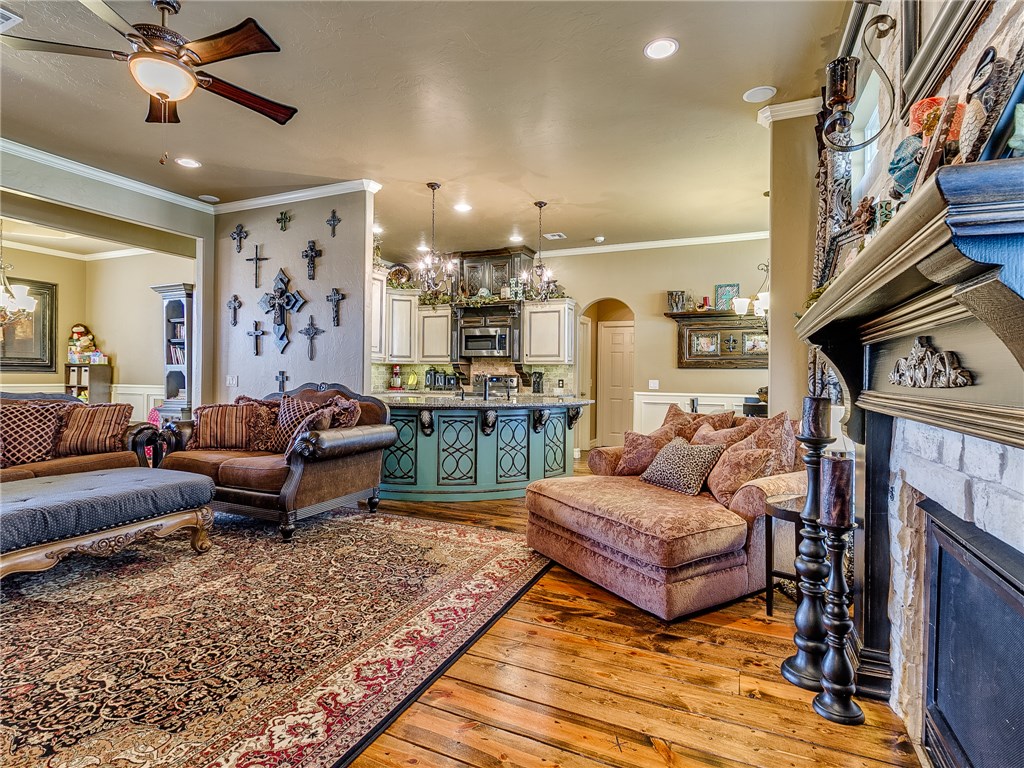 4601 Mackenzie Dr, Moore, OK 73160 photo 13
