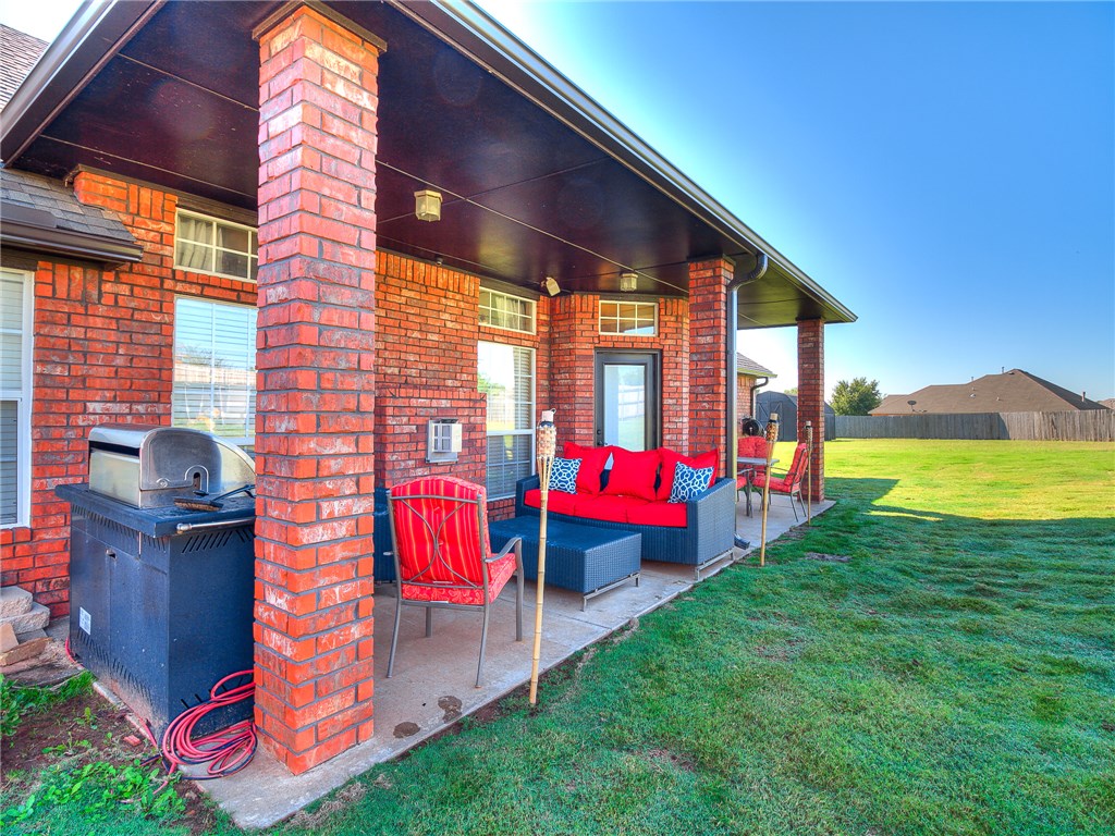 4601 Mackenzie Dr, Moore, OK 73160 photo 34