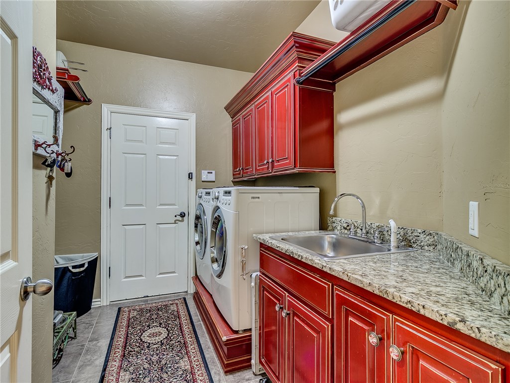4601 Mackenzie Dr, Moore, OK 73160 photo 23