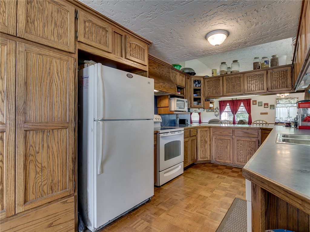 Undisclosed, Tuttle, OK 73089 photo 18
