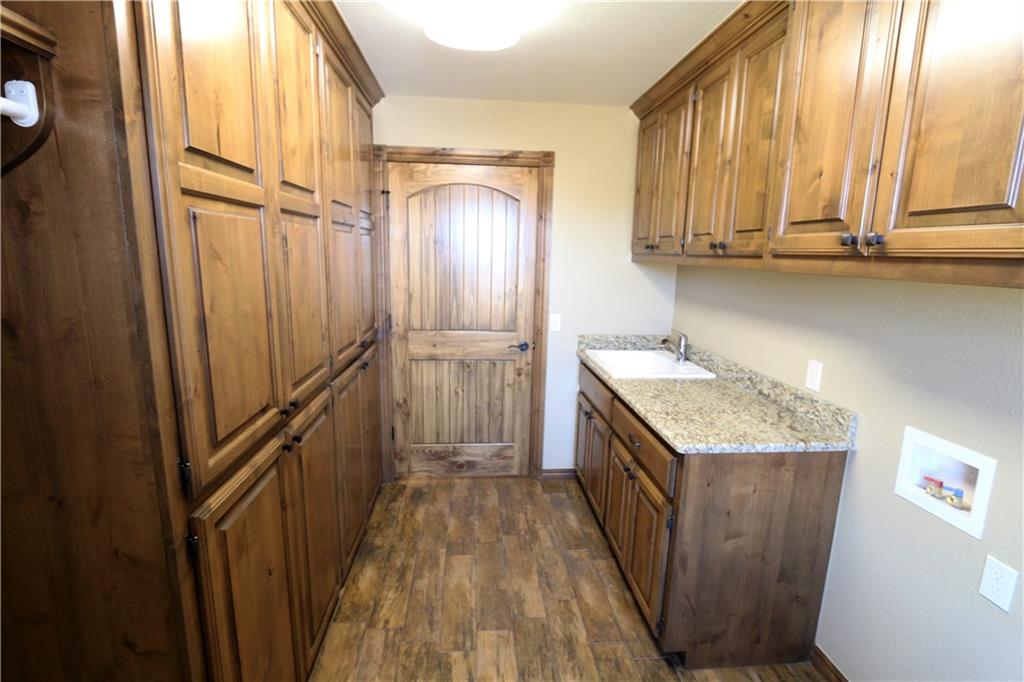 748 Schumann Ct, Tuttle, OK 73089 photo 10