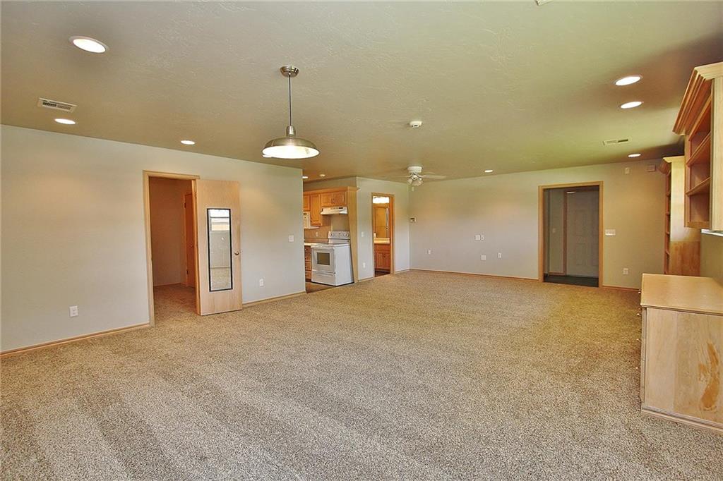 2800 N Thompkins, Bethany, OK 73008 photo 23