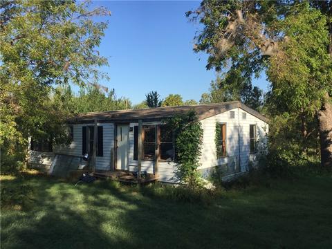 509 W Locust St, Binger, OK 73009 photo 3