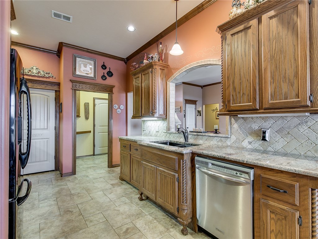 3212 SE 33rd Ter, Moore, OK 73165 photo 16