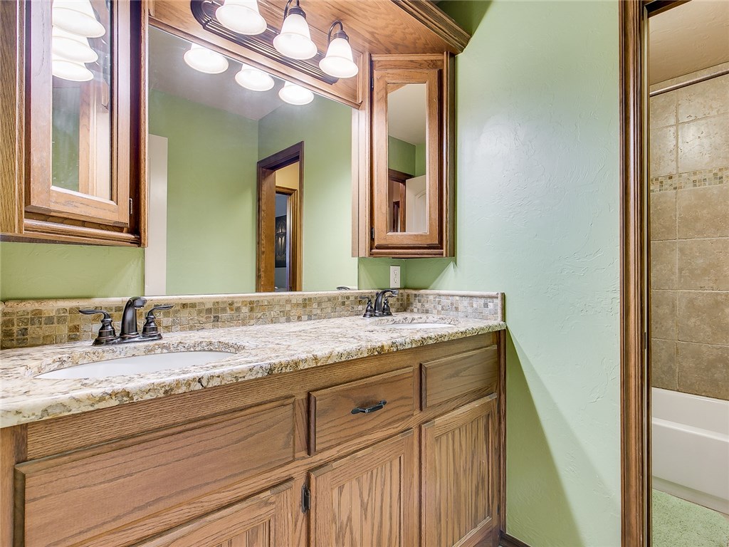 3212 SE 33rd Ter, Moore, OK 73165 photo 26