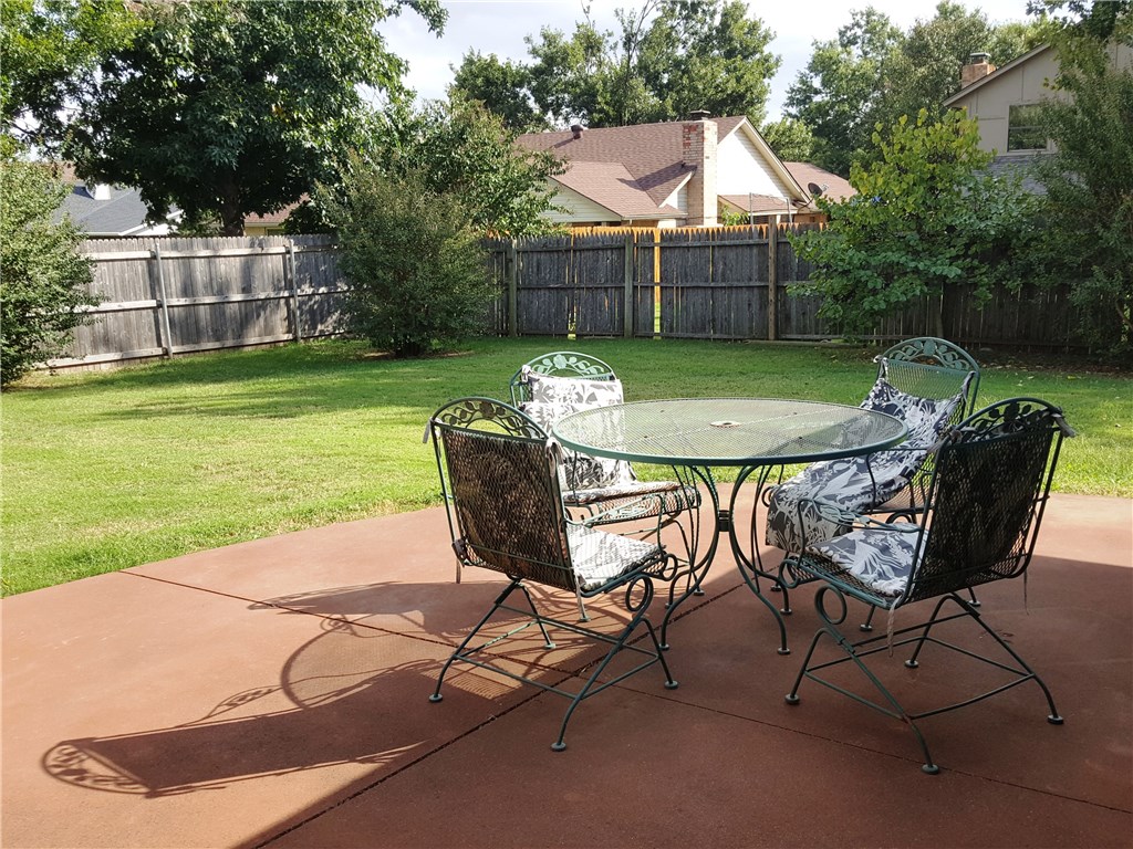 144 E Vail Dr, Yukon, OK 73099 photo 17