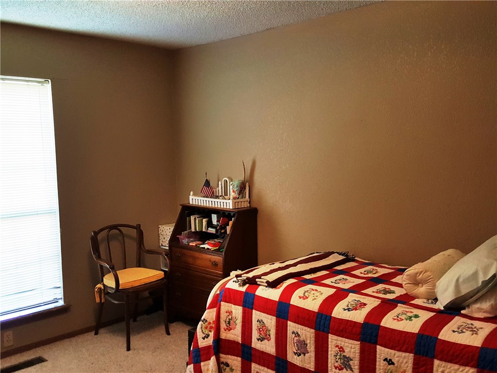 144 E Vail Dr, Yukon, OK 73099 photo 14