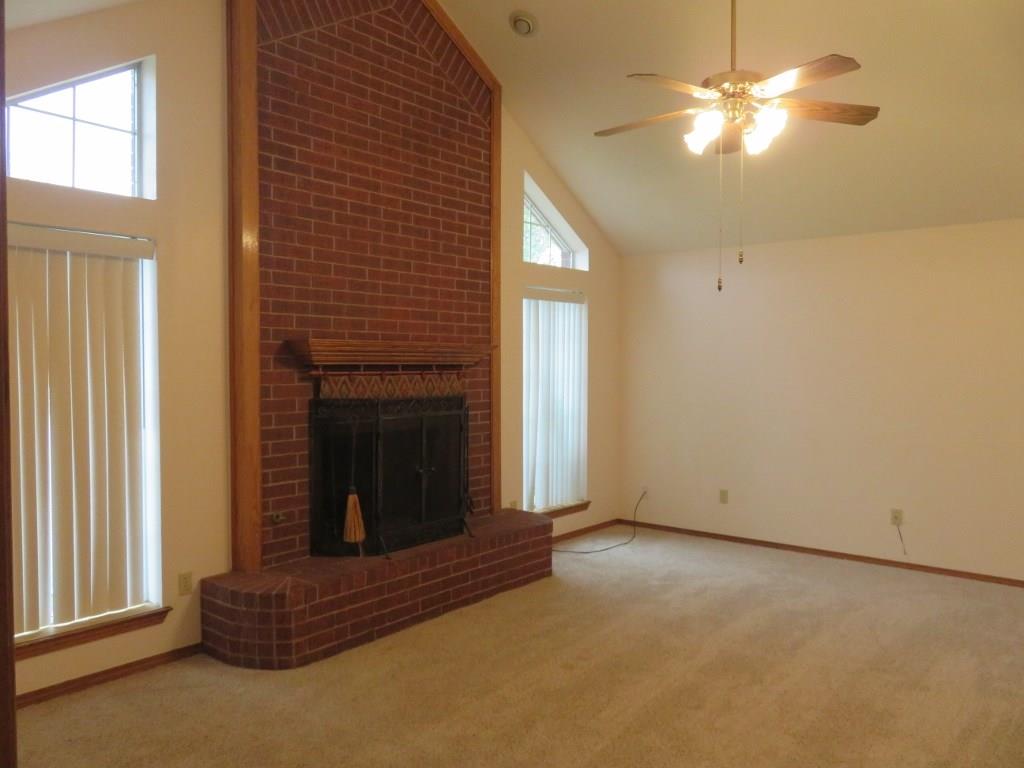 3617 Pilgrim Ln, Altus, OK 73521 photo 3