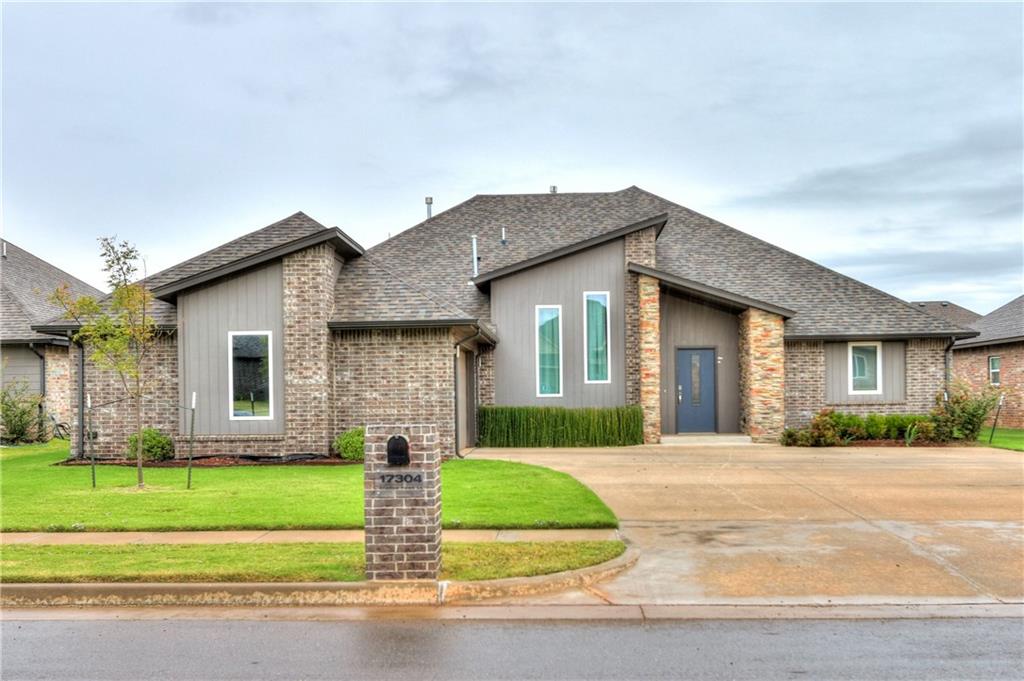 17304 Shadow Hawk Ln, Edmond, OK 73012 photo 1