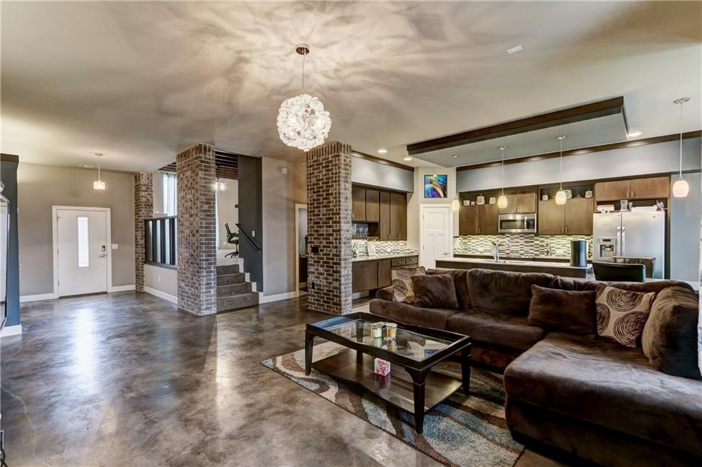 17304 Shadow Hawk Ln, Edmond, OK 73012 photo 12