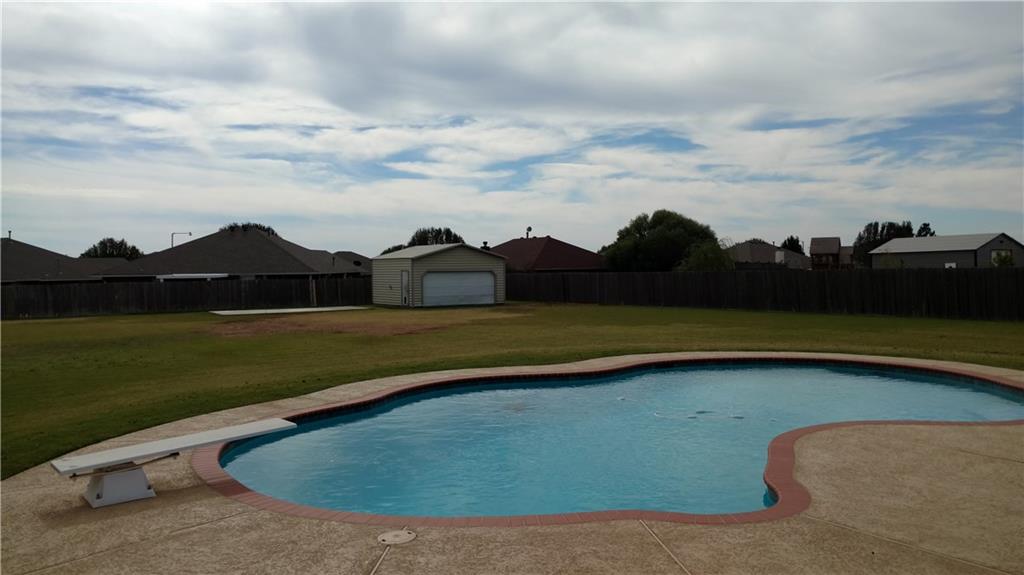 2116 NE 14th St, Moore, OK 73160 photo 10
